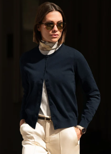 brighton-woman-caridgang-navy